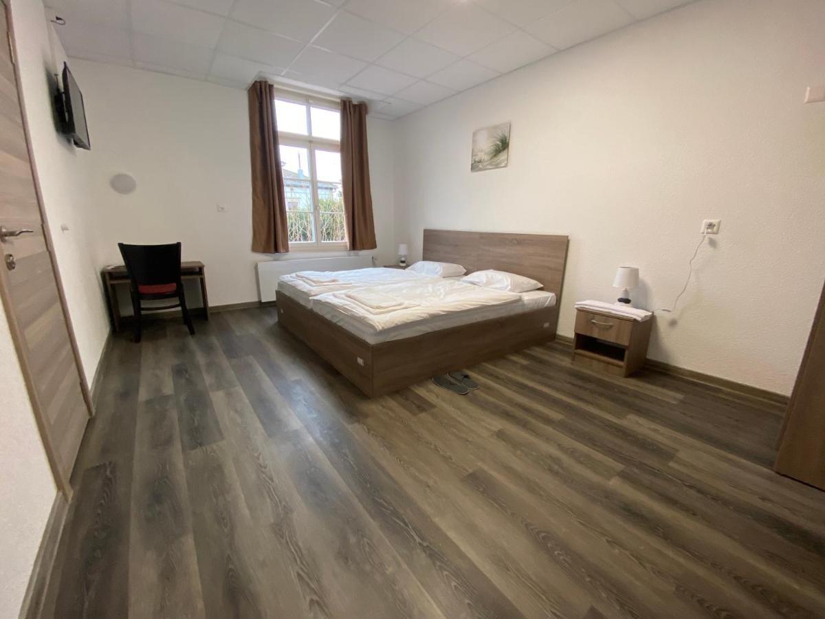 Hotel Da Luca Herzogenbuchsee Luaran gambar