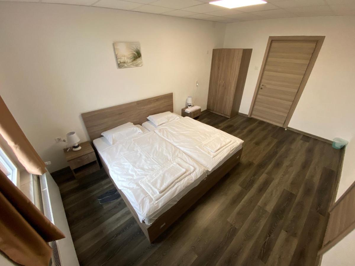 Hotel Da Luca Herzogenbuchsee Luaran gambar