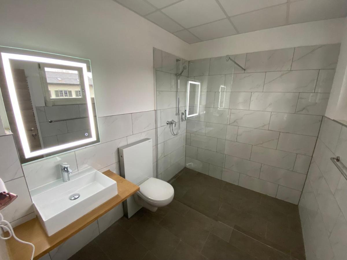 Hotel Da Luca Herzogenbuchsee Luaran gambar