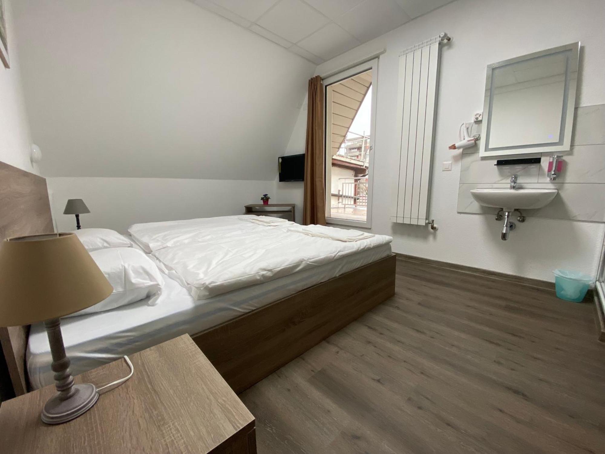 Hotel Da Luca Herzogenbuchsee Luaran gambar